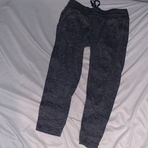 Women’s joggers